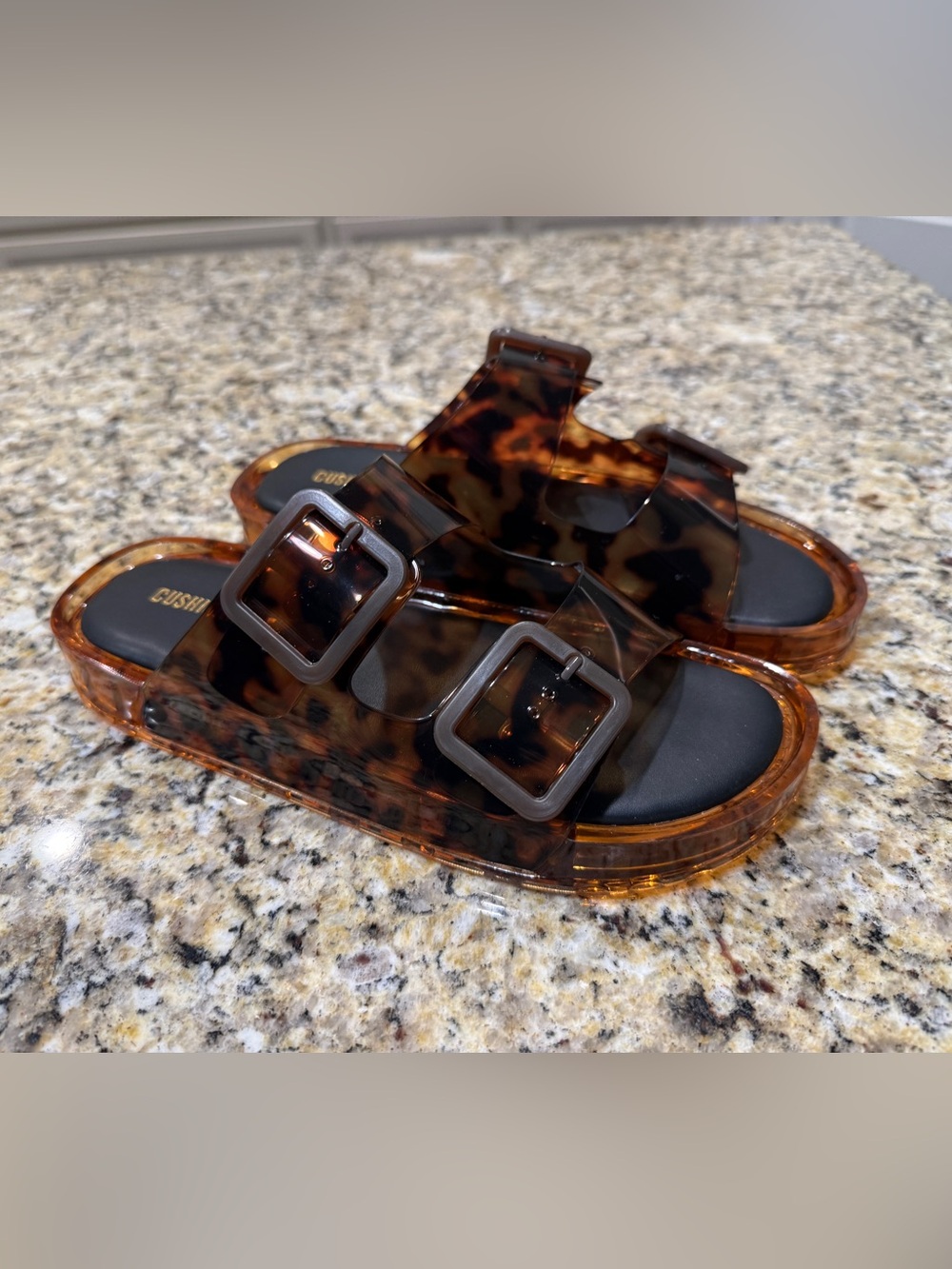 Cushionaire Tortoise Slides Double Buckle Tortoise Women 8